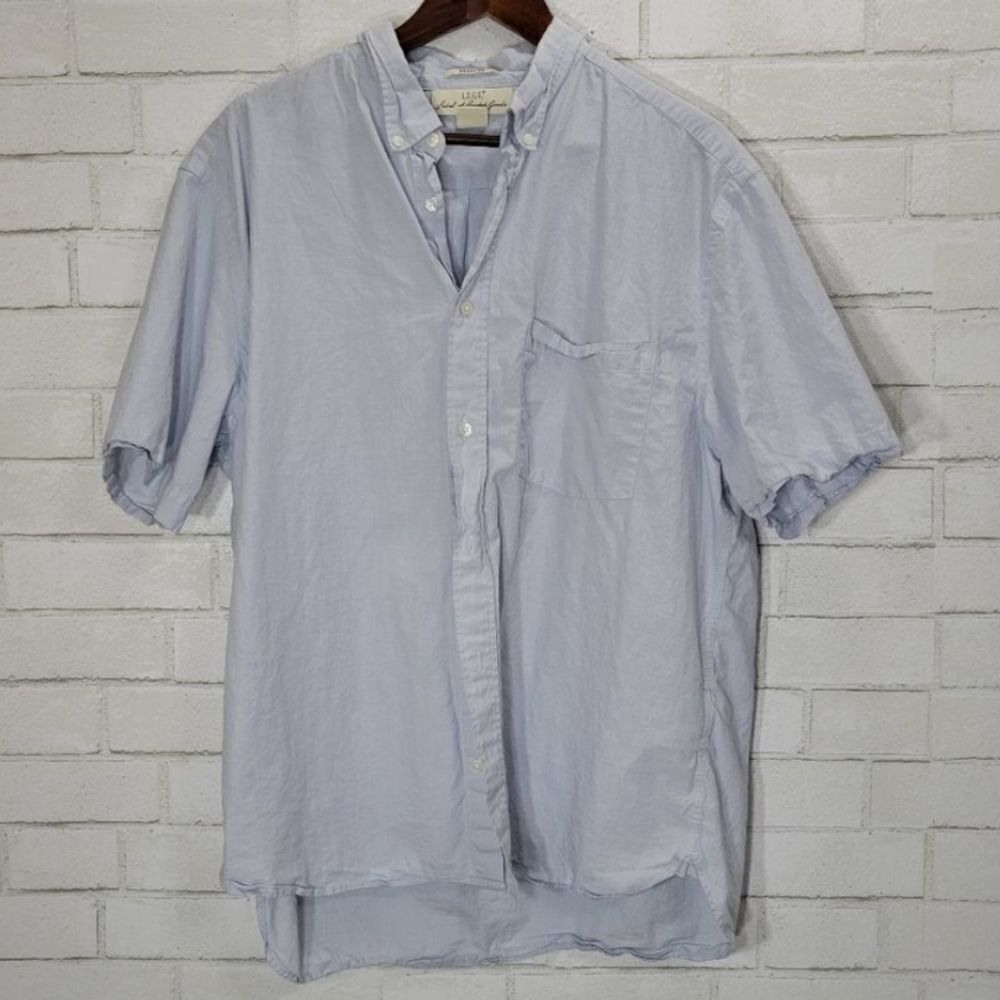 NWOT H&M full-button down short sleeve top